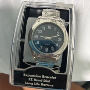 Mens blue dial silver toned expanding band watch
